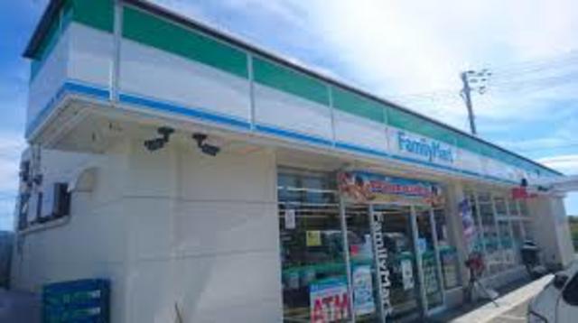コンビニ　ファミリーマート泉佐野鶴原店（コンビニ）まで872m