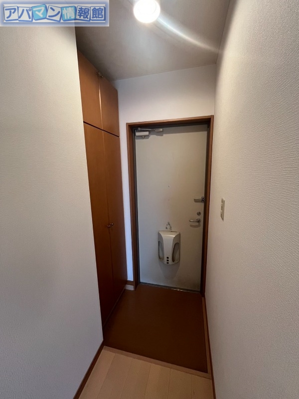 セレッソ真砂の玄関写真