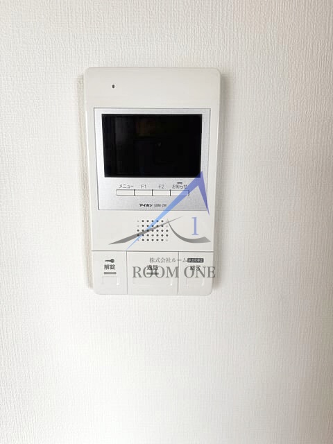 セキュリティ　モニター付きインターホンです。