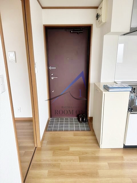 玄関　玄関です。