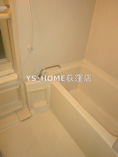 ＪＲ中央線 西荻窪駅 徒歩16分 3階建 築38年の風呂写真