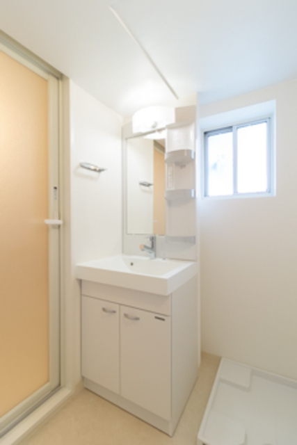 洗面設備　※写真は同タイプ住戸です。