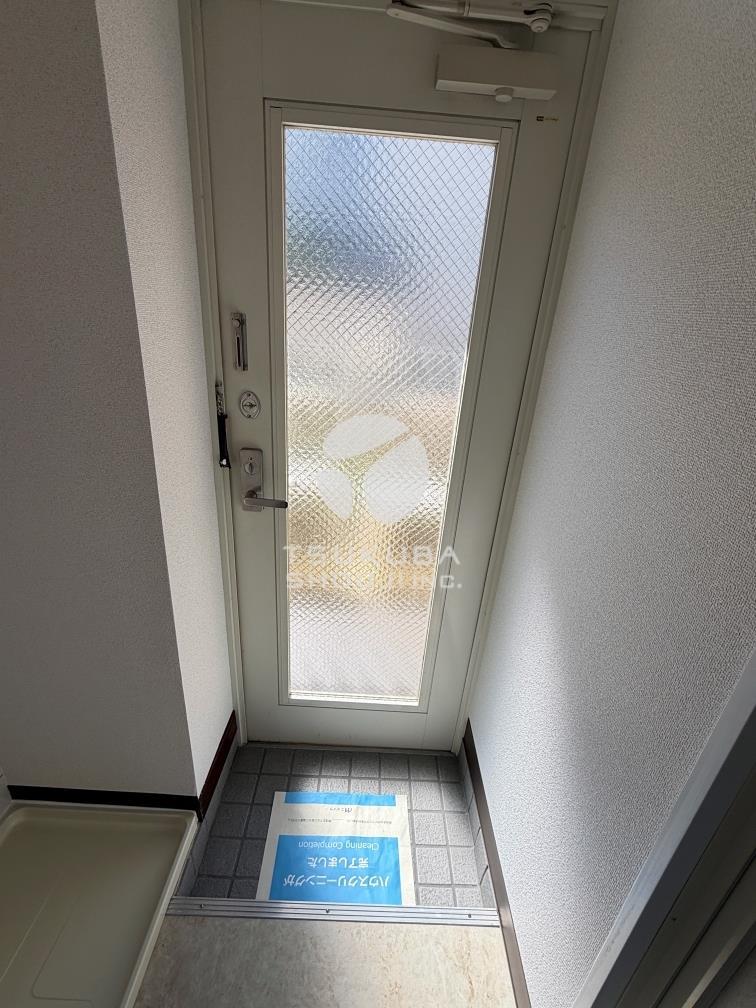ハイツベルモントの玄関写真