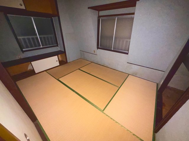 都営新宿線 菊川駅 徒歩7分 5階建 築38年の居間写真