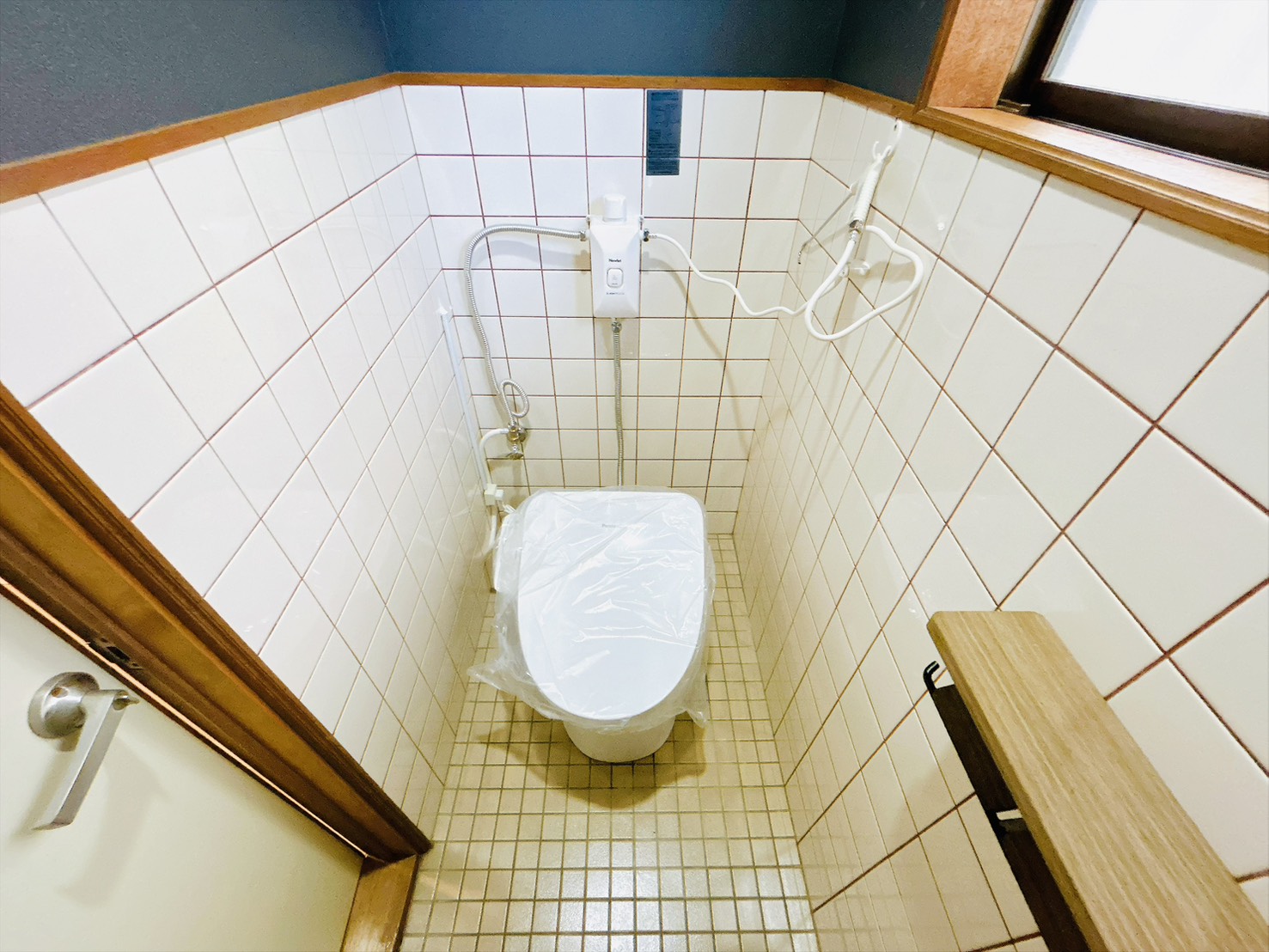 ＪＲ阪和線 信太山駅 徒歩16分 2階建 築49年のトイレ写真