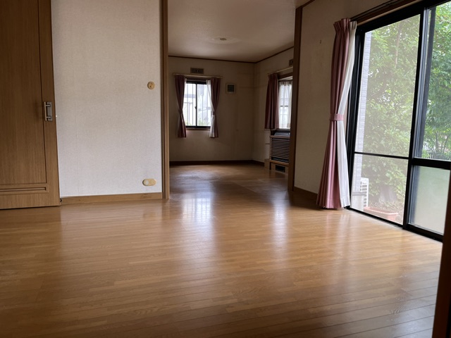 新木野4丁目借家の居間写真