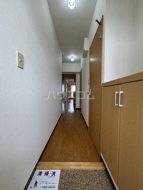 グランストーク高丘北の玄関写真