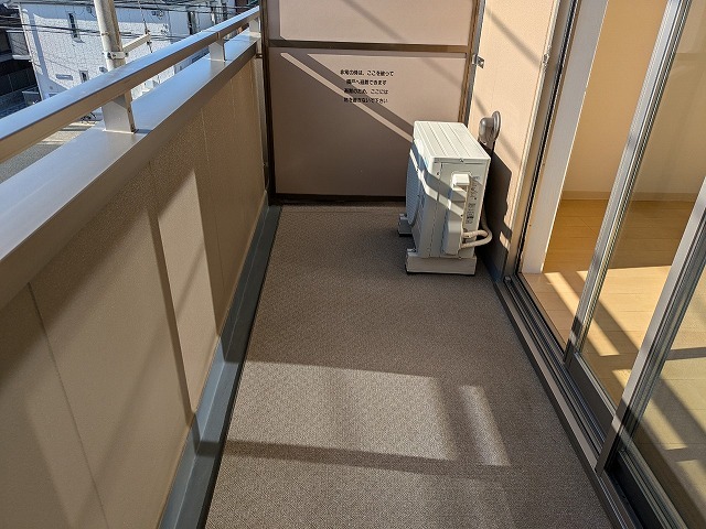 バルコニー