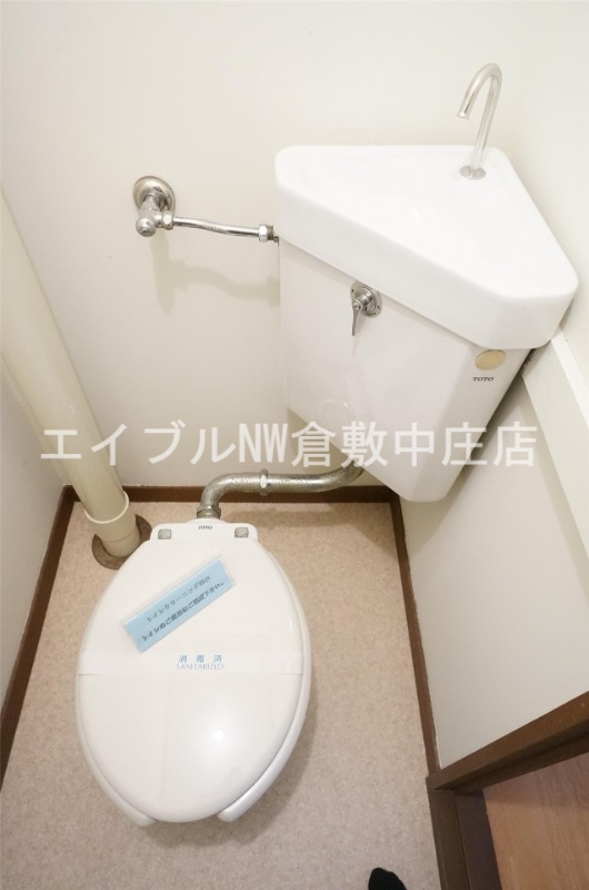 【倉敷市松島のアパートのトイレ】
