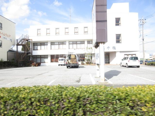 【豊橋市羽根井町のマンションの写真】