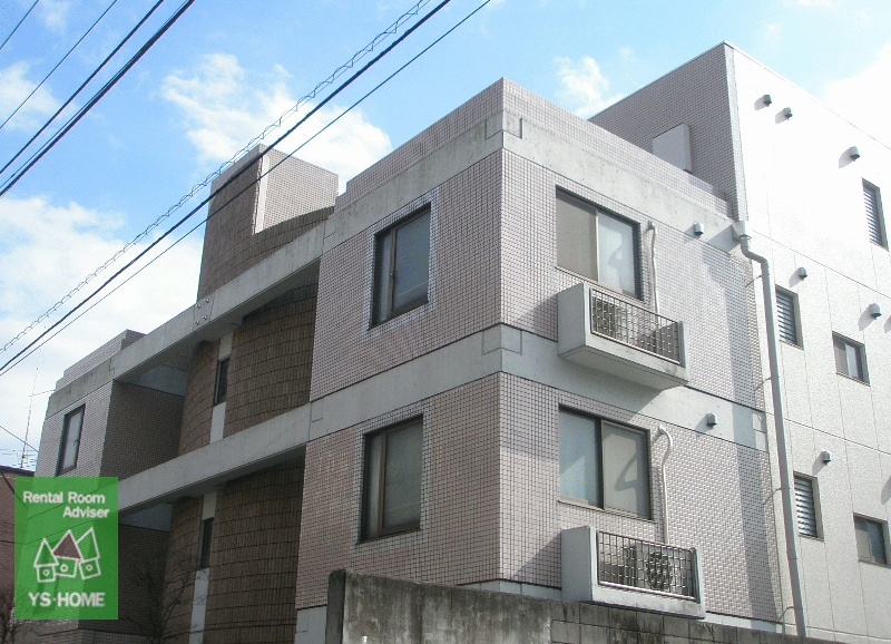 BI CASTLE NAKANOの建物外観