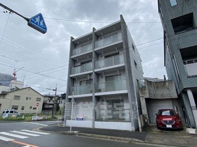 C-TOPの建物外観