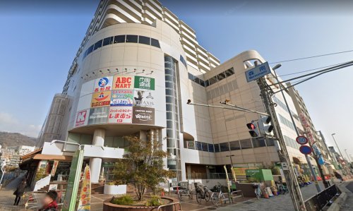 【神戸市東灘区森南町のマンションのショッピングセンター】