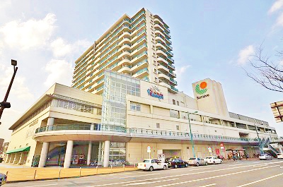 【北九州市若松区和田町のアパートのスーパー】