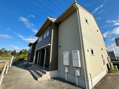 【シャルムｕの建物外観】