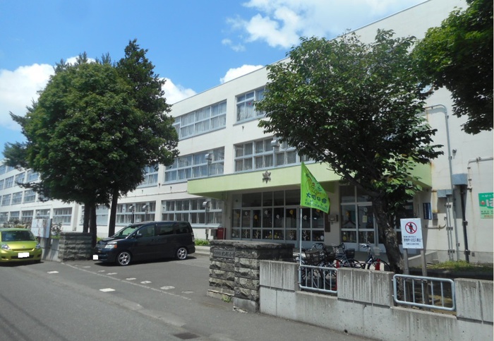 小学校　北都小学校（小学校）まで964m