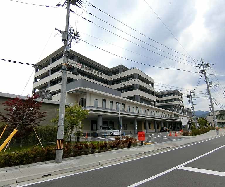 【長岡京市下海印寺のアパートのコンビニ】