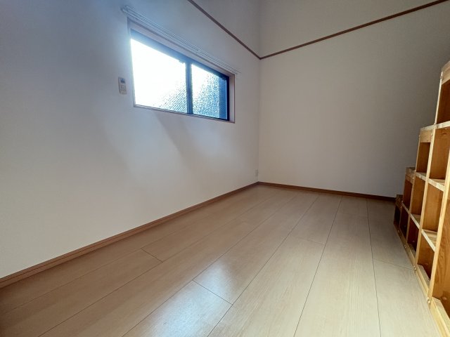 居室・リビング　※別号室参考画像