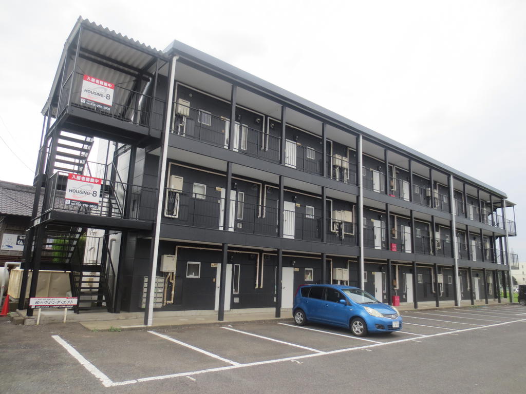 建物外観　角部屋・陽当り良好