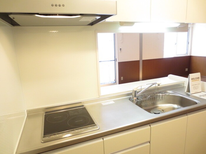キッチン　カウンターキッチン仕様です。