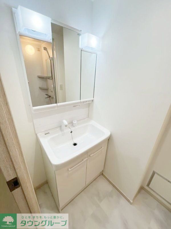洗面設備　お部屋探しは株式会社　タウンハウジング　までお気軽にお問合…