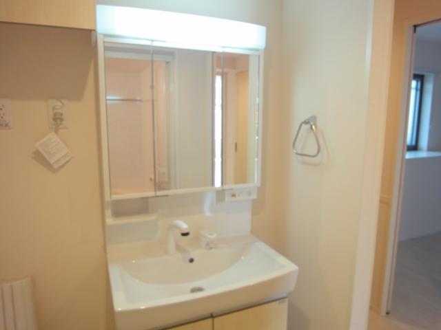 洗面設備　洗髪洗面化粧台