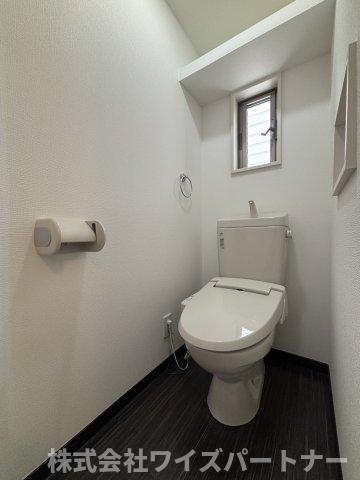 トイレ　※別号室の為、現況優先
