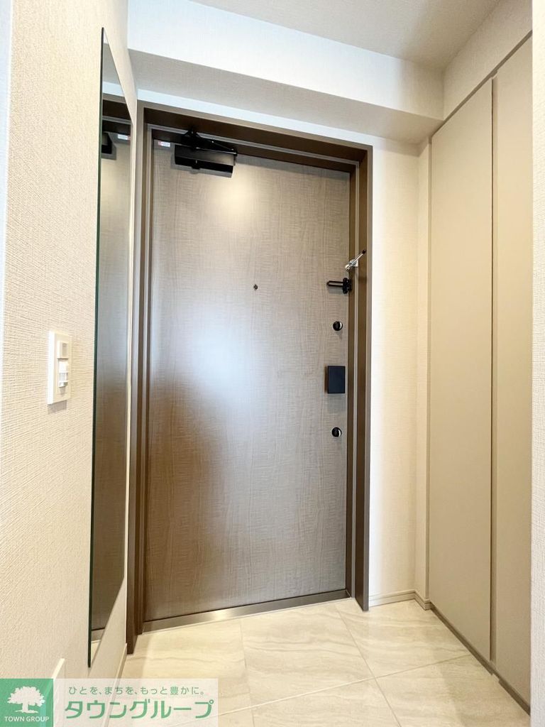 玄関　★タウンハウジング大井町店取り扱い物件★