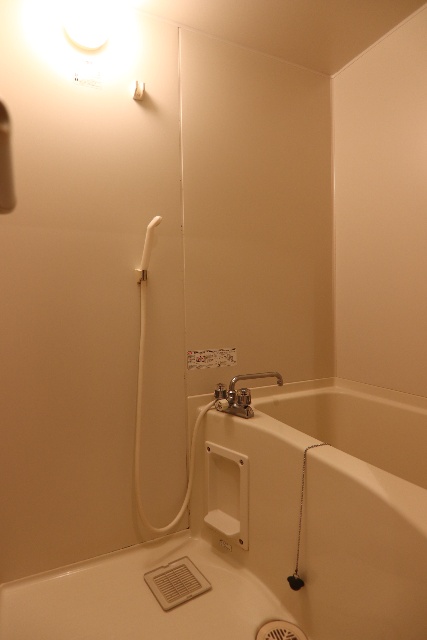 バス・シャワールーム　※別室の参考写真の為、現況優先です。