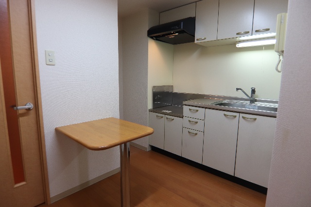 居室・リビング　※別室の参考写真の為、現況優先です。