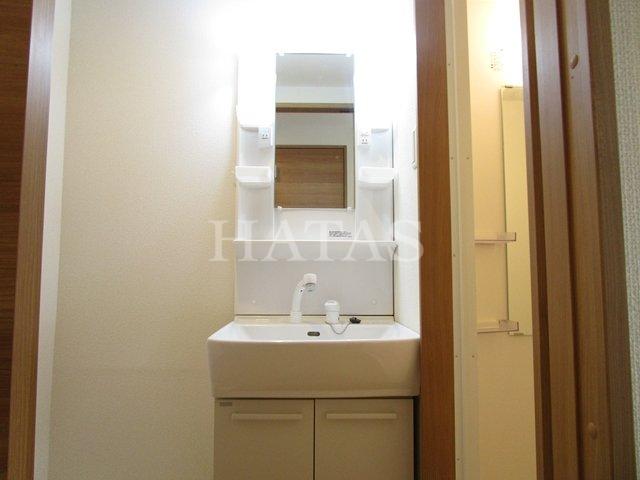 洗面設備　同物件別部屋です。