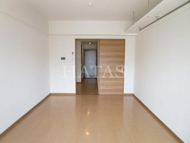 居室・リビング　同物件別部屋です。