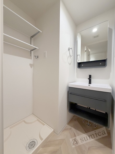 洗面設備　洗面脱衣所付き！独立洗面台が便利です♪♪