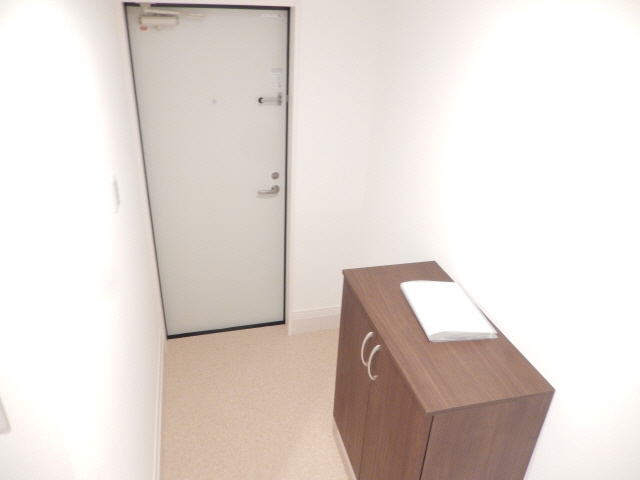 玄関　同シリーズの画像参照