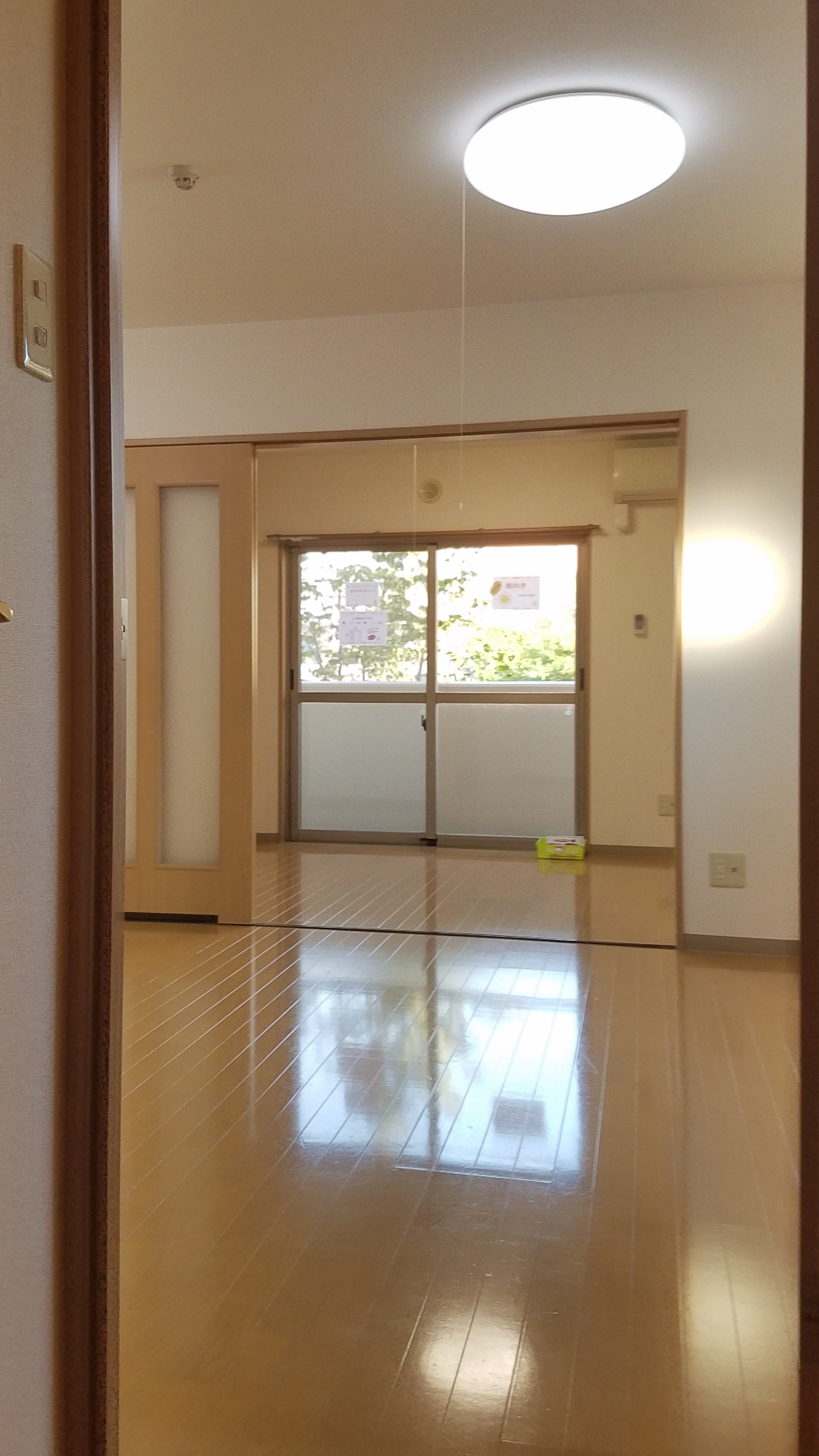 居室・リビング　※画像は同タイプの別部屋のものです