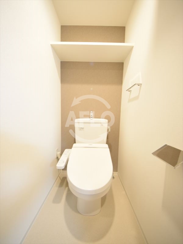 トイレ　ファーストフィオーレ天王寺筆ヶ崎EYE　温水洗浄便座