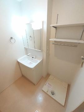 洗面設備　洗髪洗面化粧台