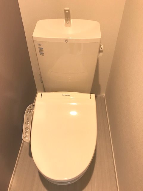 トイレ　※同シリーズ物件の写真です。