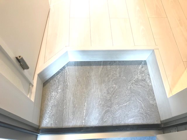 玄関　※同シリーズ物件の写真です。