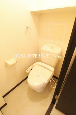 トイレ　ウォシュレット付き♪