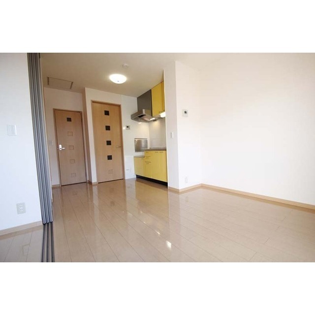 居室・リビング　２０２にて撮影（１０６は反転）