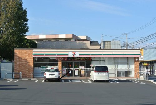 コンビニ　セブンイレブン千葉桜木町店（コンビニ）まで579m