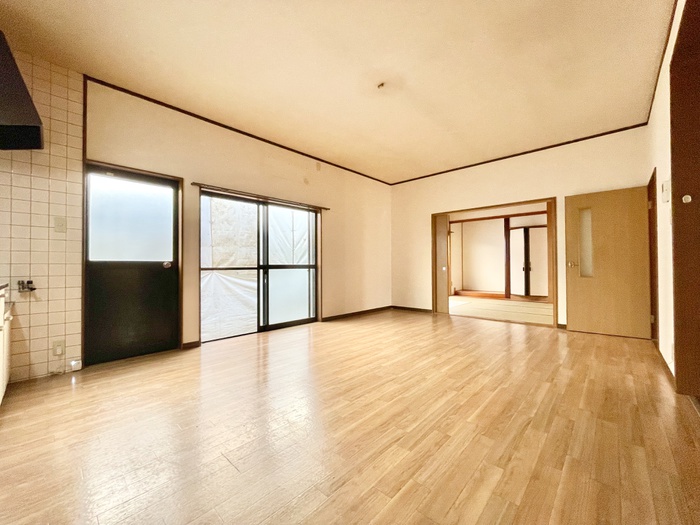 居室・リビング　※同タイプ他号室の写真です