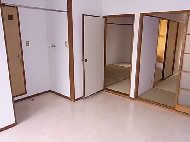 居室・リビング　★８帖のＬＤＫ★