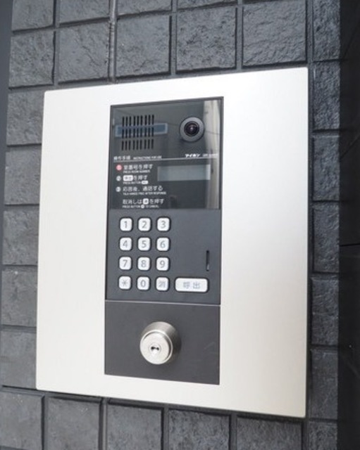 セキュリティ　オートロック完備