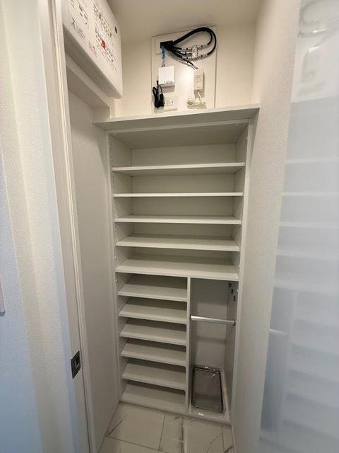 玄関　シューズインクローゼット