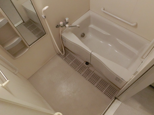 バス・シャワールーム　１日の疲れをバスルームで…