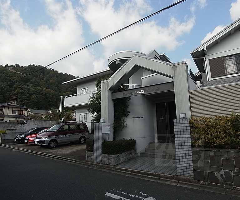 建物外観　北区のファミリー物件はアパマンショップ北大路店へお任せ...