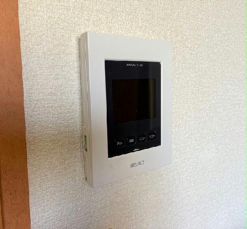 セキュリティ　モニター付きインターホン