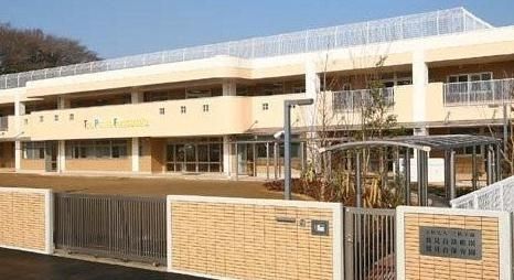 幼稚園・保育園　船橋市立夏見第二保育園（幼稚園・保育園）まで240m